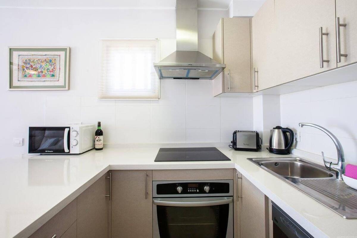 2 Bedroom Apartment For 4 People In Tenerife Costa Adeje  Extérieur photo