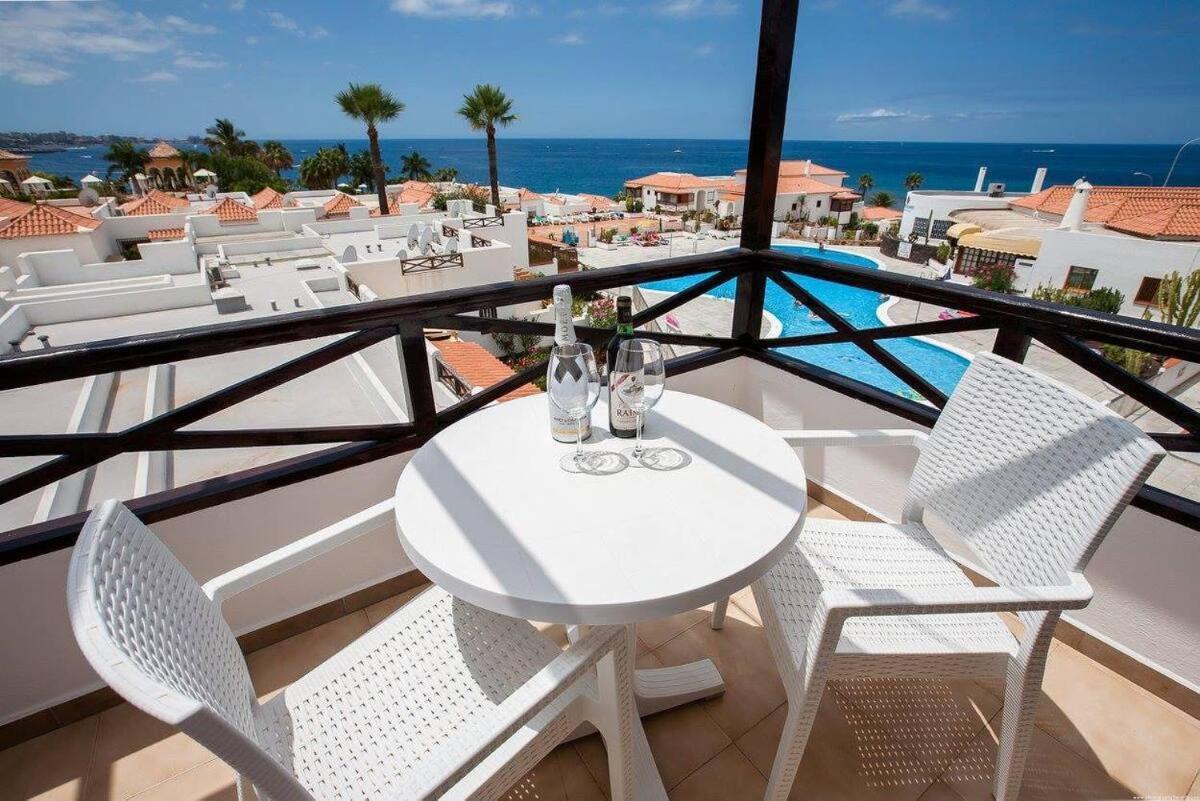 2 Bedroom Apartment For 4 People In Tenerife Costa Adeje  Extérieur photo