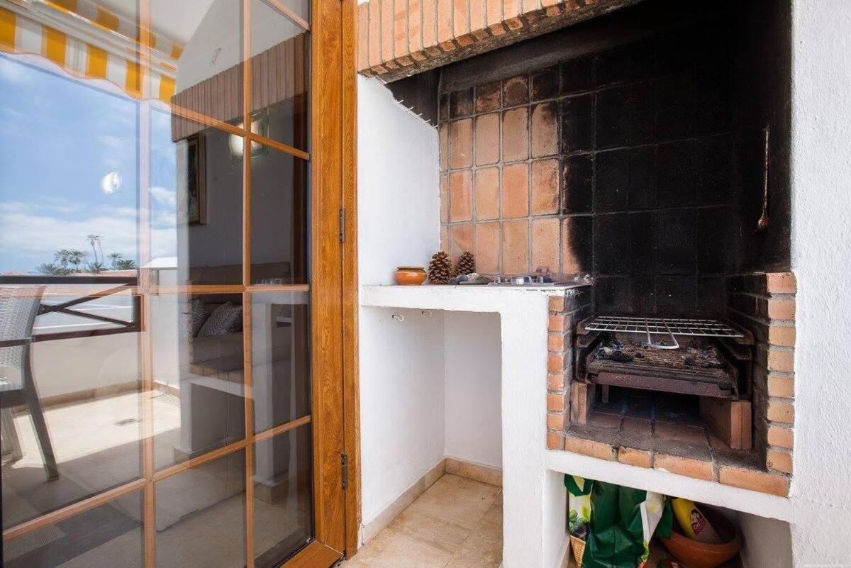 2 Bedroom Apartment For 4 People In Tenerife Costa Adeje  Extérieur photo