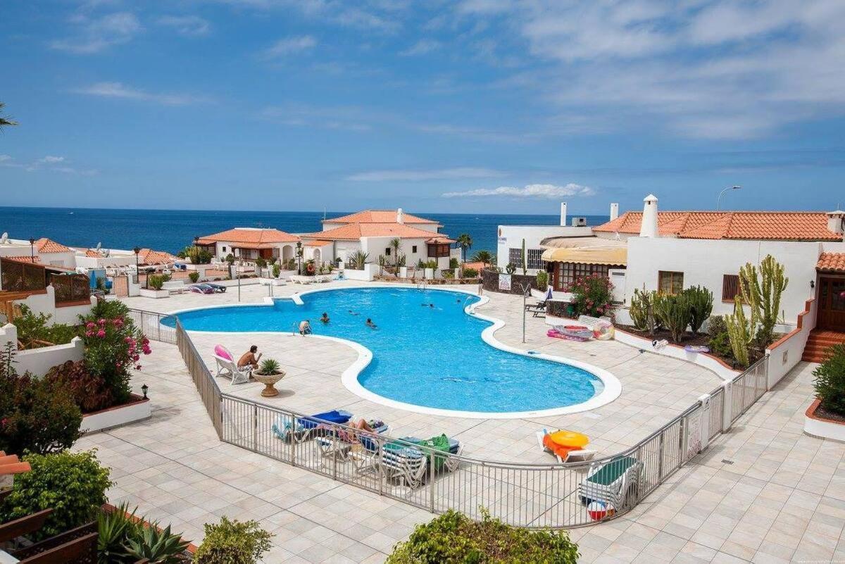 2 Bedroom Apartment For 4 People In Tenerife Costa Adeje  Extérieur photo