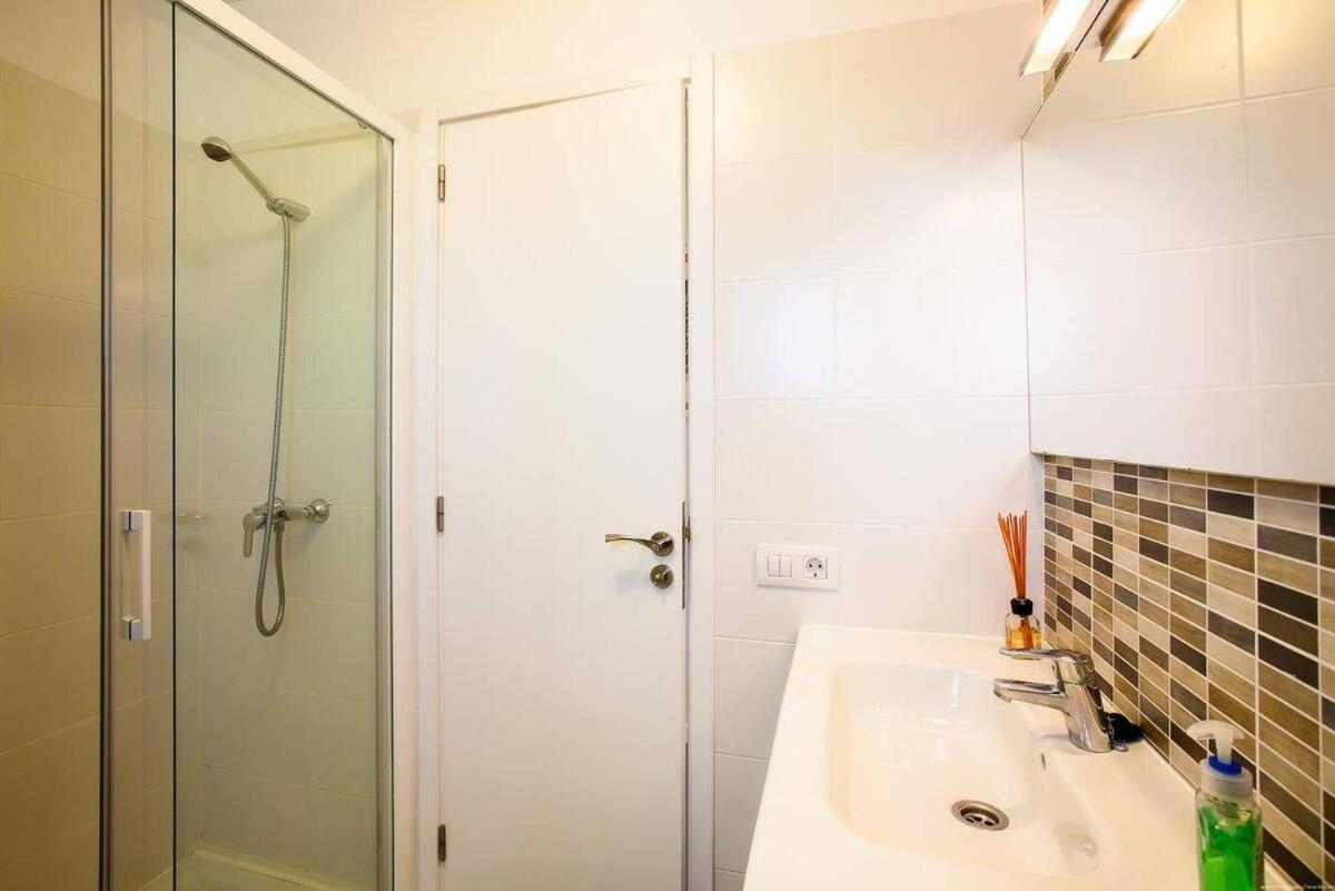 2 Bedroom Apartment For 4 People In Tenerife Costa Adeje  Extérieur photo